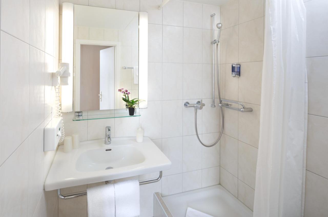Hotel Landgasthof Schoenbuehl Room photo